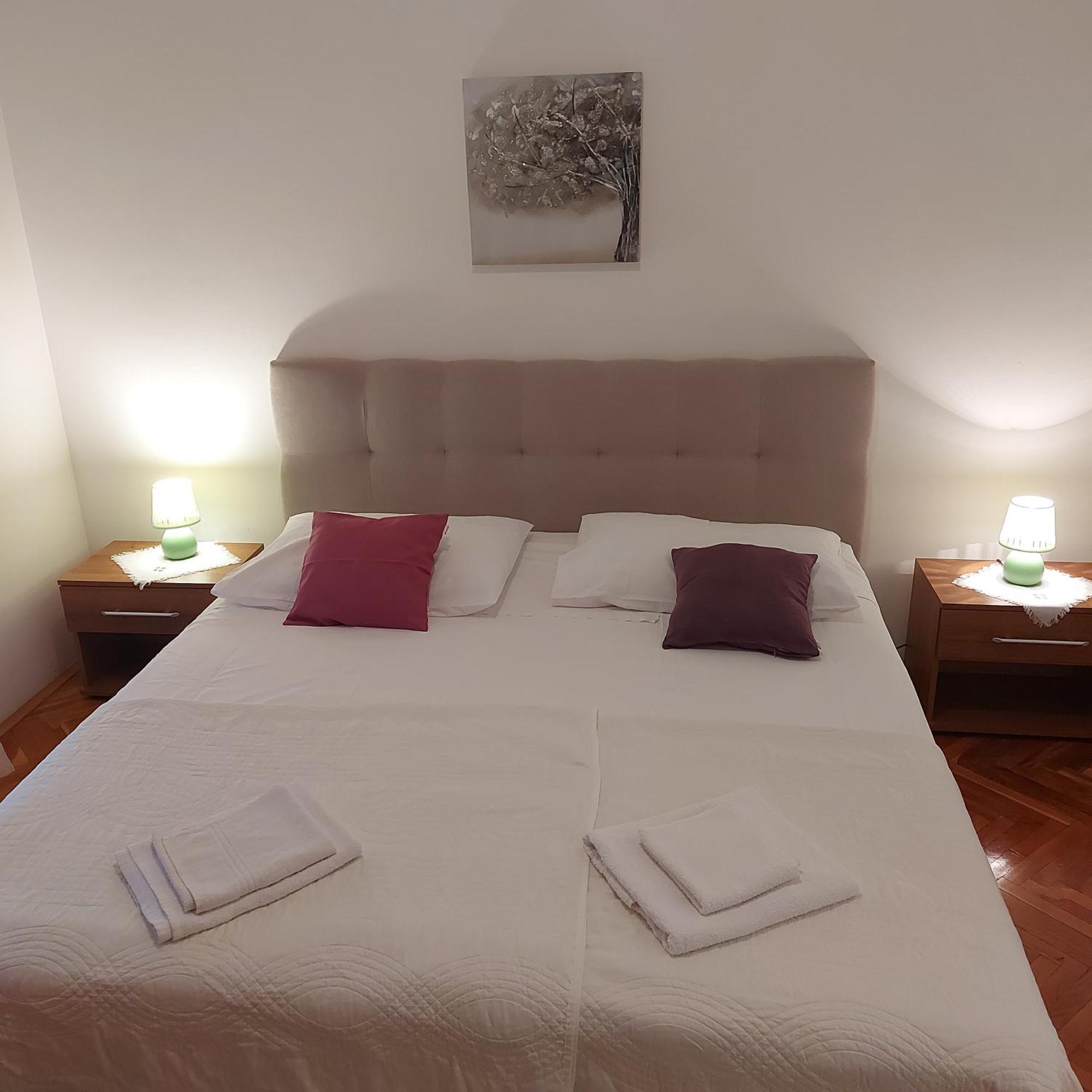 Apartments Diridonda Omis Room photo