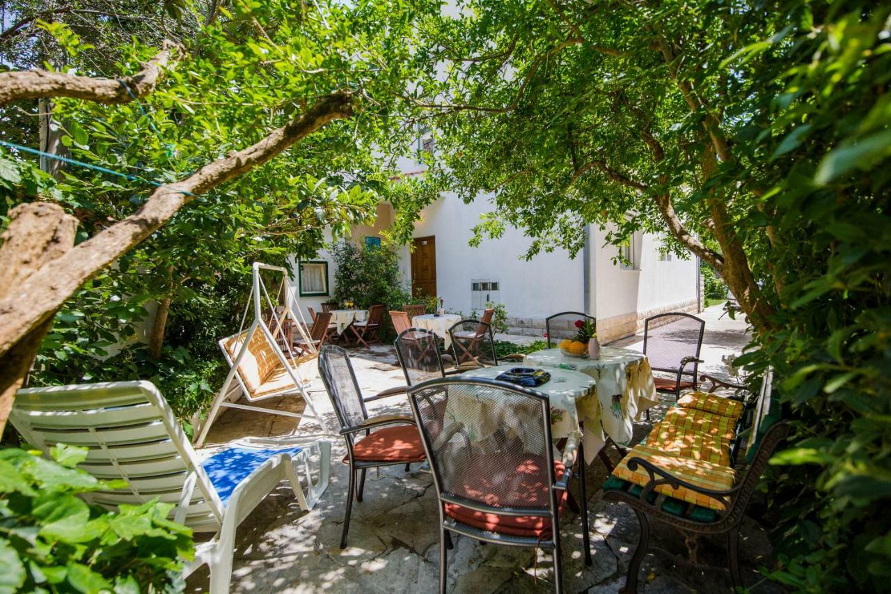Apartments Diridonda Omis Exterior photo